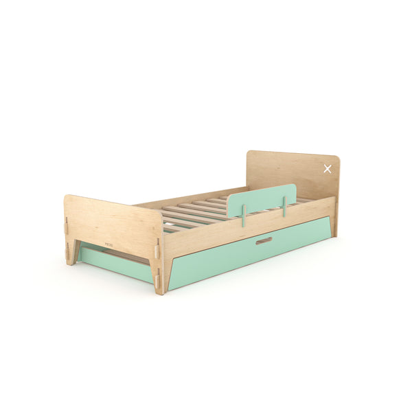 מיטת ילדים נפתחת